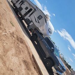 2021 Toyhauler Fifth Wheel