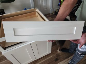 Kitchen Cabinet White