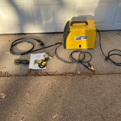 Neiko MIG 135 Wire Welder 