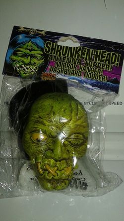 Shrunken head 3 in 1 Dirty Donny Antenna Topper Mirror Hanger Dashboard Nodder Bobble Head