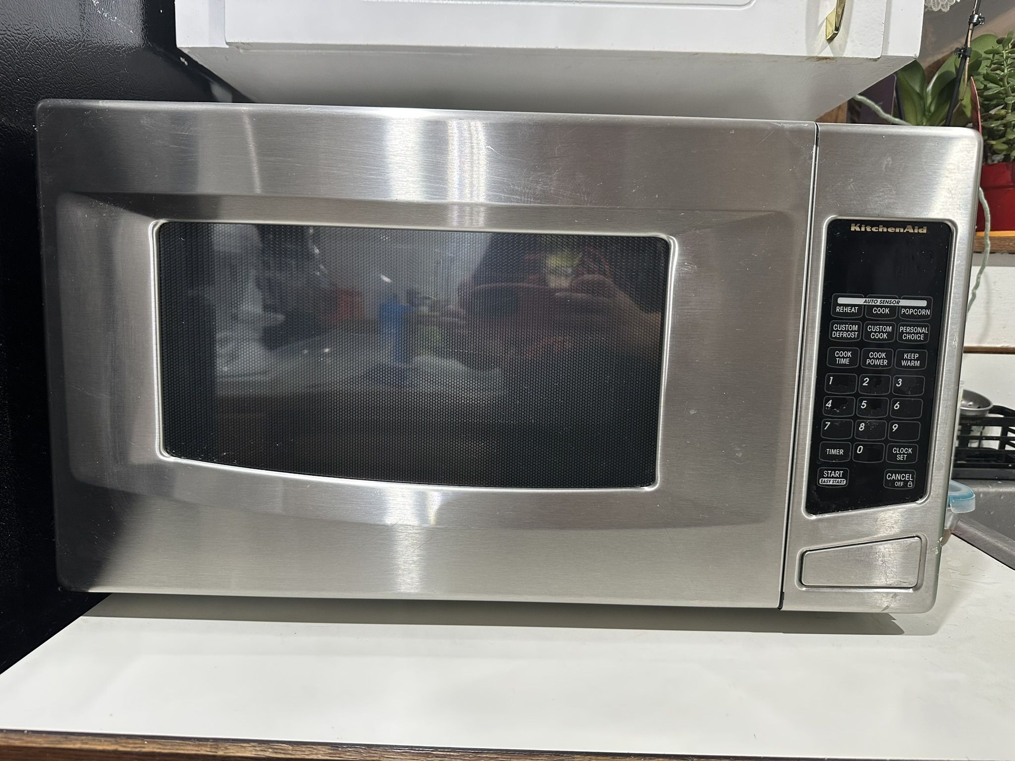 Kitchen aid Microwave