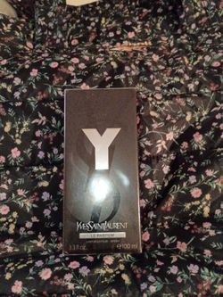 Yves Saint Laurent le parfum