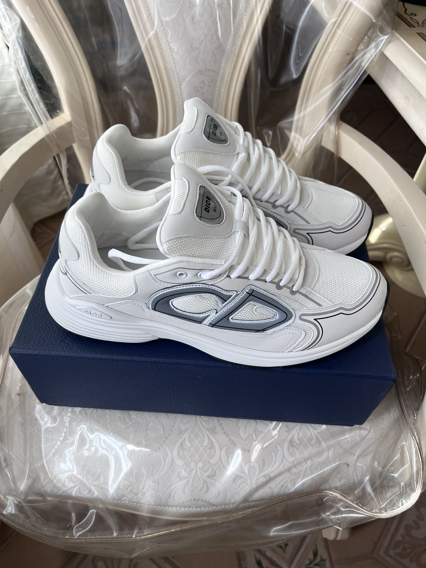 Dior B30 White