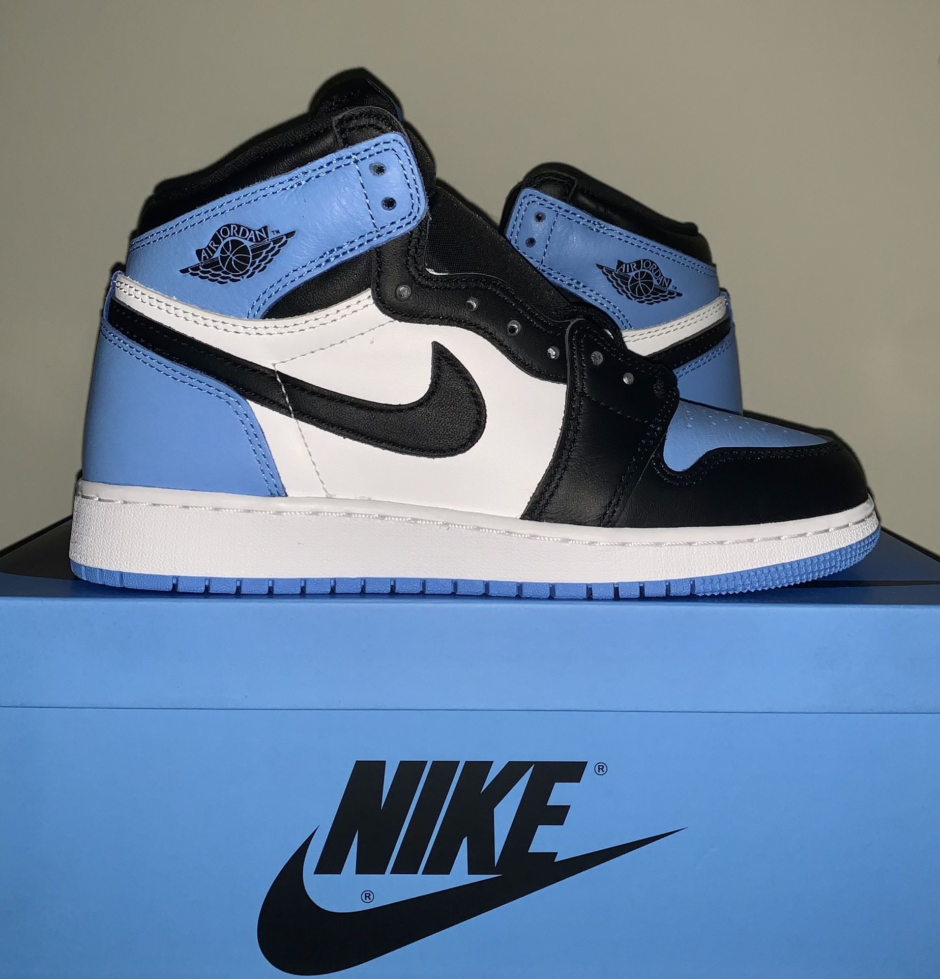 Air Jordan 1 Retro High OG GS UNC Toe 5Y