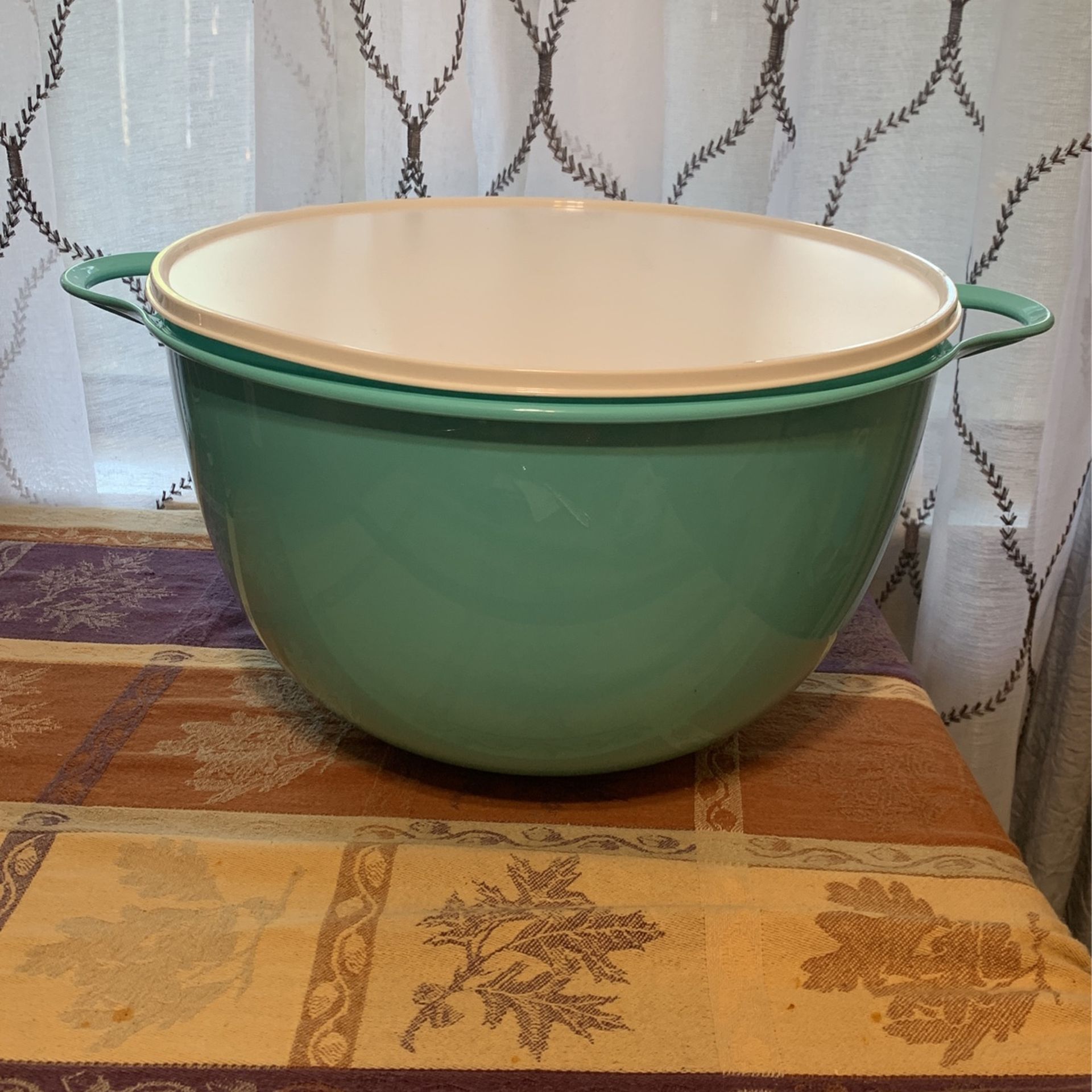 Tupperware