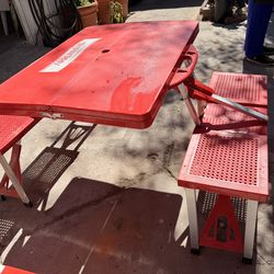 Red Vintage Arrowhead Aluminum Portable Picnic Table for Four Adults