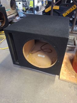 Ported box for 10" subwoofer 60.00 pick up merced