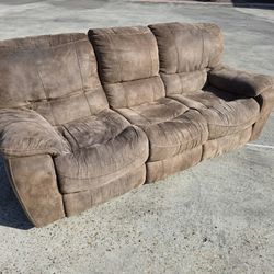 Reclining Couch 