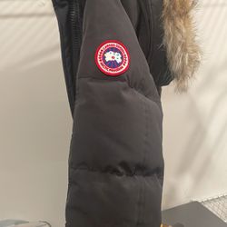 Canada Goose Jacket With Bag (size 2XS)