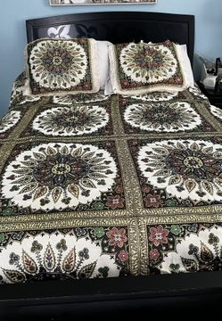 3 Piece Reversible Mandala Pattern Fringed bedcover Full/Queen