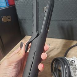 L'ange Flat Iron