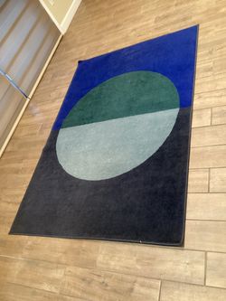Modern Abstract Area Rug 4’4” x 6’5”