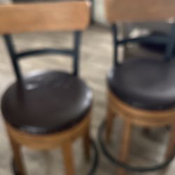 2 Stool Chairs