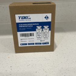 Wall Outlet/USB/Black