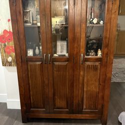 Crate And Barrel Furniture Great Condition