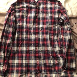 red and blue plaid button up shirt size medium 