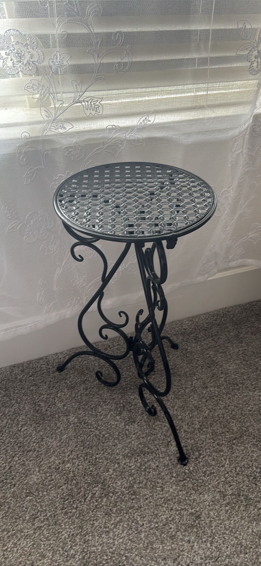 Metal Plant Stand