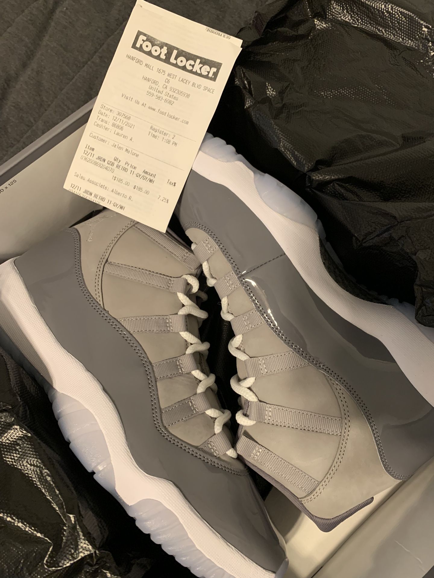Jordan 11 Cool Grey - Size 10.5
