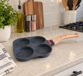 4-Cup Nonstick Breakfast/Egg Frying Pan