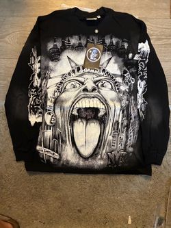 Hellstar graphic medium