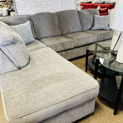 Gorgeous Beautiful Nice Sectional!
