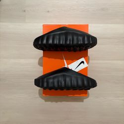 DS Nike Mind 001 Triple Black 13