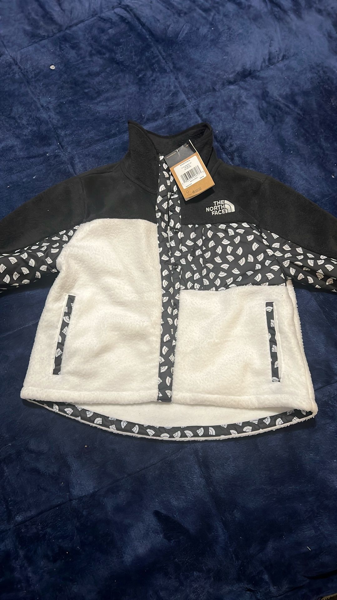 Size 14/16 Kids Northface jacket