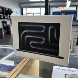 14”MacBook Pro M3 Pro