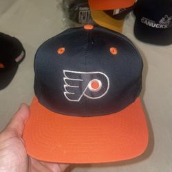 Logo 7 Vintage 90s Philadelphia Flyers Hat Cap SnapBack Black NHL Hockey Clean