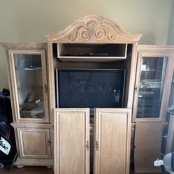 Entertainment Unit   TV storage Unit   Wall Unit. 