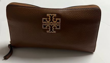 Tory Burch wallet