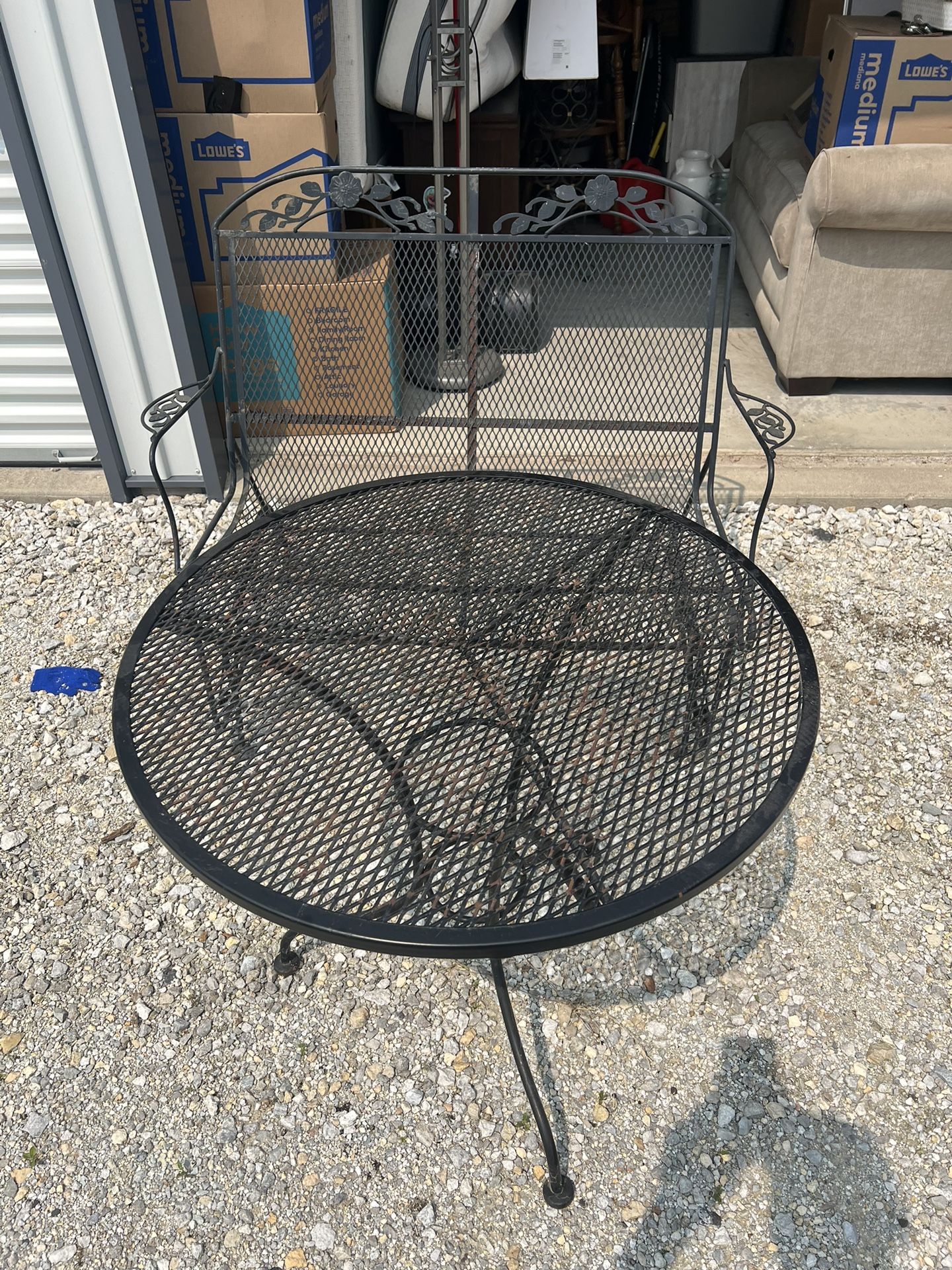 Wrought Iron Patio Table - Stylish Outdoor Piece!