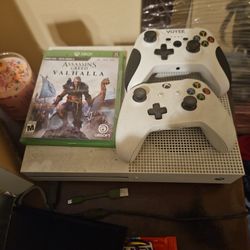 Xbox One S W/2 Remotes