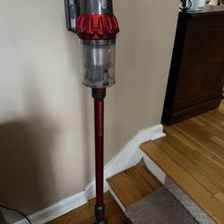 Dyson Cyclone V10 Motorhead cordless vacuum cleaner