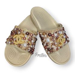 BRAND NEW Signature 'Nude' Croc Slides (Women's Size 9)