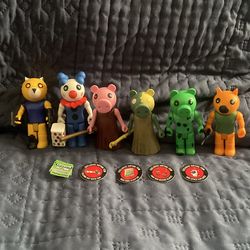 Piggy statue toy from Roblox