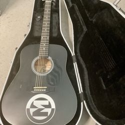 Fender Squire SA-105 Acoustic Guitar With Hard Case Strap And Stand.
