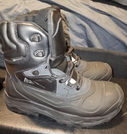 Freezer boots