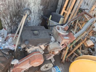 Tengo todo estas erramientas para alguien que trabaja en la construcción