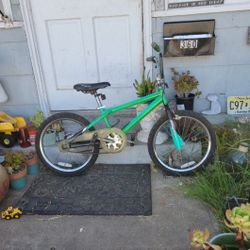 20" Magna Rip Claw BMX FREESTYLE Bike Ripclaw Mx Bicycle