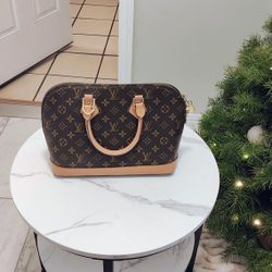 Louis Vuitton Bag