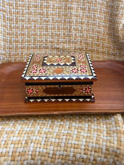 Vintage rare and unusual trinket box
