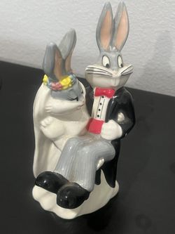 Looney Tunes WB Bugs Bunny Lola Babs Married Figurine