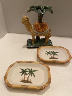 Ceramic tropical decor camel & palm tree with 2 palm tree trinket dishes. Vintage/ cottage/ rustic.