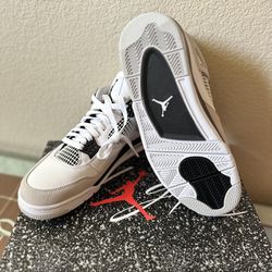 Air Jordan 4 Retro - Brand New - Size 9.5 Men 