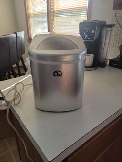 Ice Maker Machine