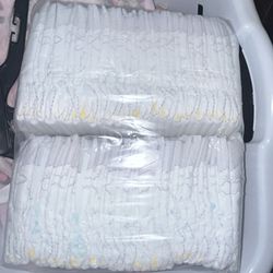 Newborn pampers