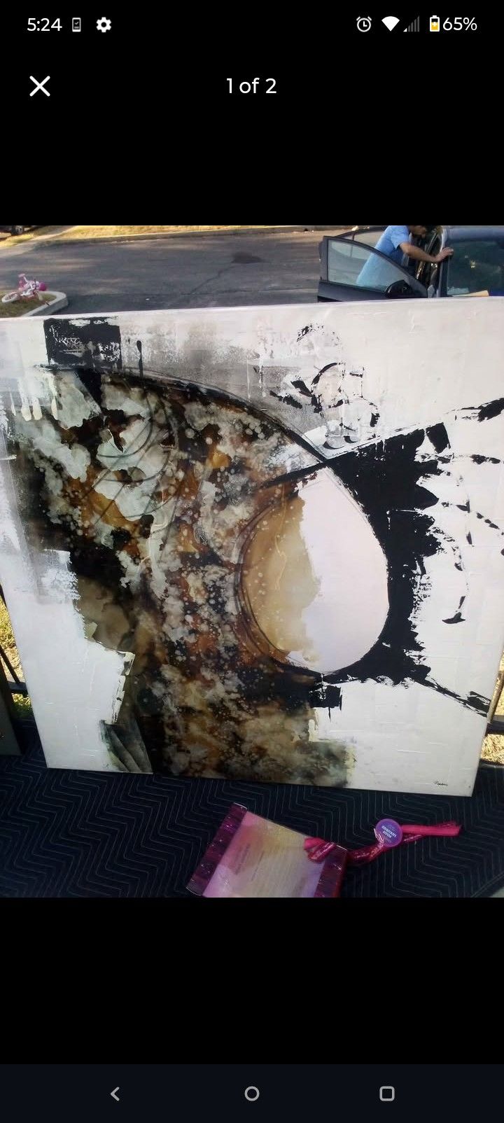 Frameless Abstract Painting On Canvas
🎨