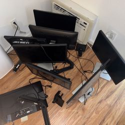 8 Dell Computer Monitors