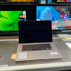Apple MacBook Pro Retina 16 Inch Laptop - 2.6GHz 6 Core i7 - 16GB RAM - 512GB SSD - AMD Radeon Pro 5300M (4GB) - (2019) - Space Gray Very Good